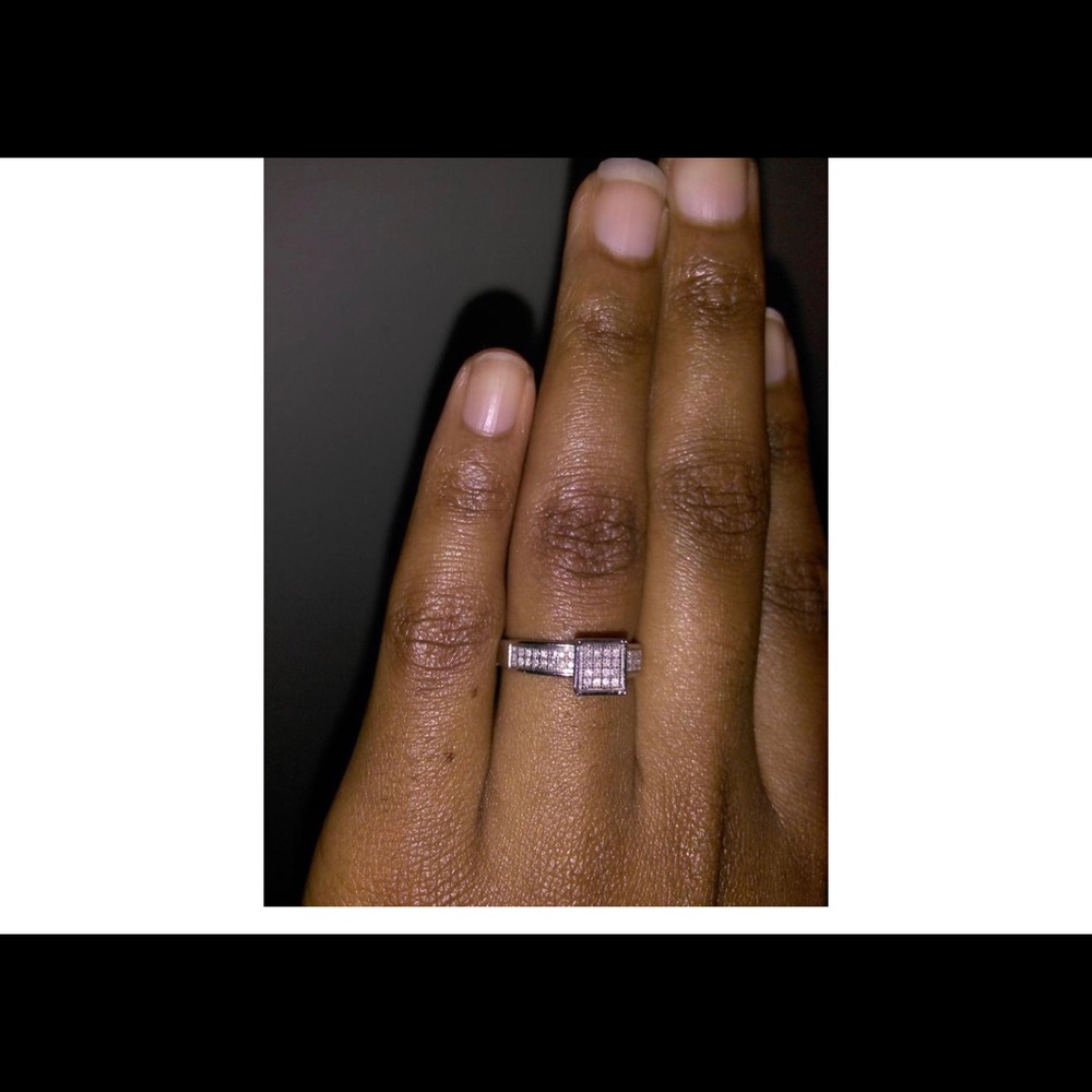 Diamond cluster ring - Picture 3 of 4